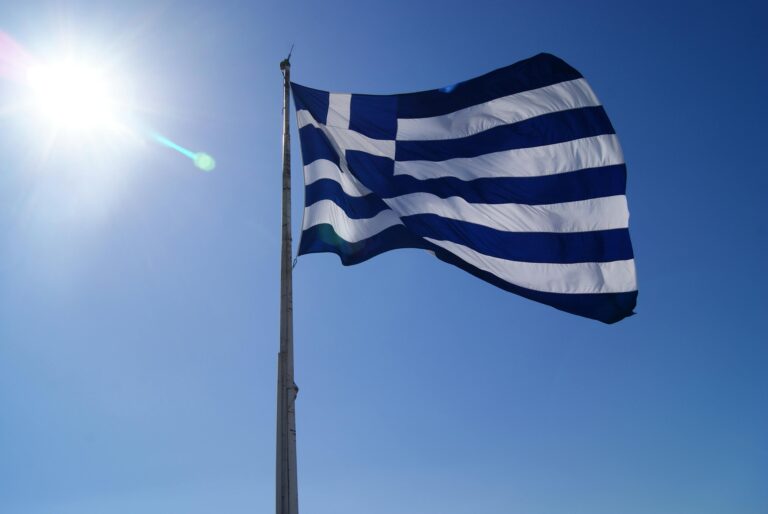 How We Used Points and Miles to Travel Greece Stress-Free